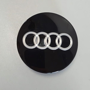 Колпачок заглушка на Ауди 58/55/12 мм черный