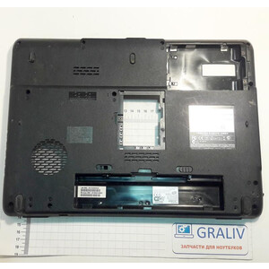 Нижняя часть корпуса, поддон ноутбука Toshiba Satelte L300