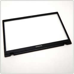 Безель, рамка матрицы ноутбука Samsung NP300V5A NP305V5A,BA75-03209A